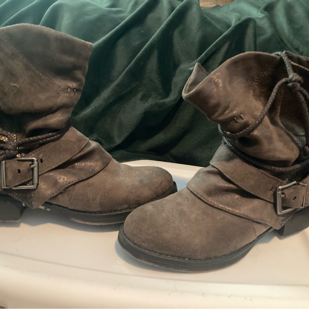 Dirty Laundry women’s boots